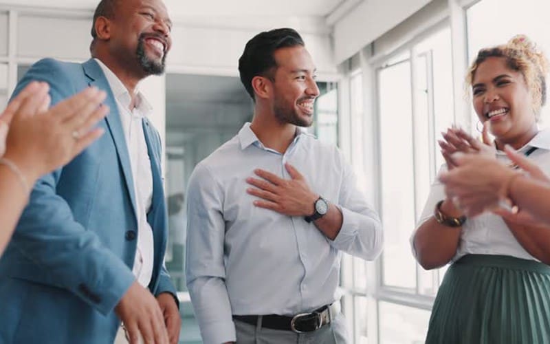 the-value-of-employee-recognition-gifts--branded-marketing